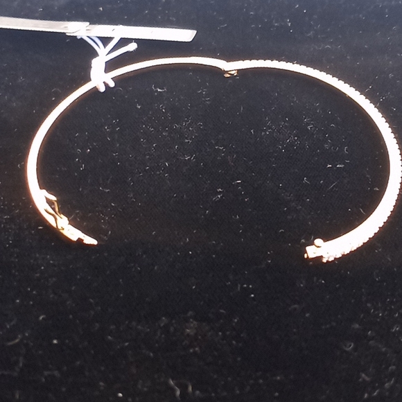 Nordstrom Gold Cubic Zirconia Bangle Bracelet - Picture 12 of 13